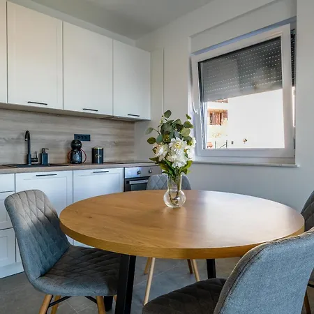 House Vista Apartment Crikvenica